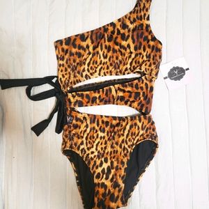 Kandi Kouture Diva Leotard AXS
